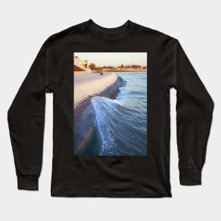 climbing wave Long Sleeve T-Shirt